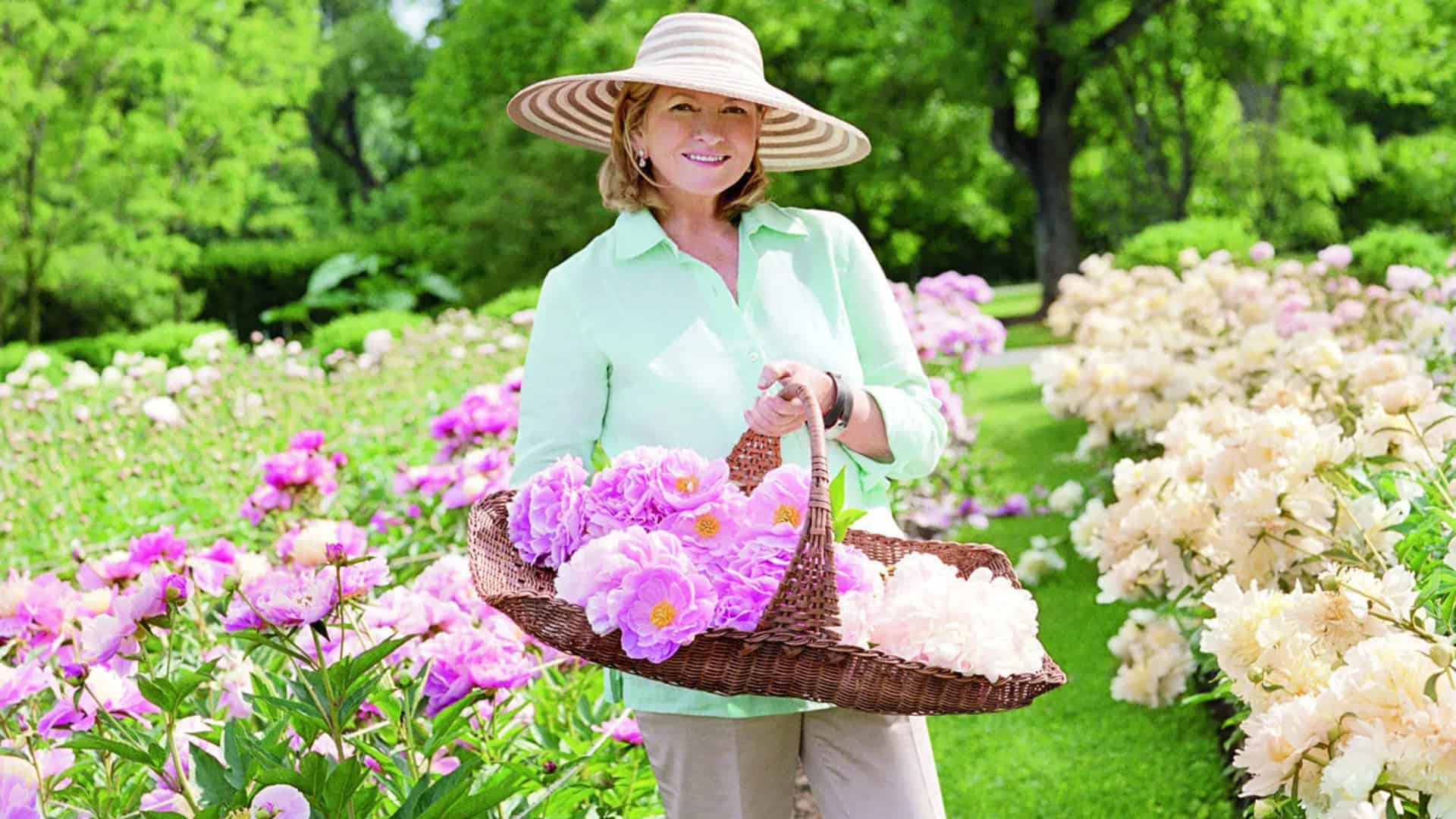 flower-arranging-tricks-martha-stewart