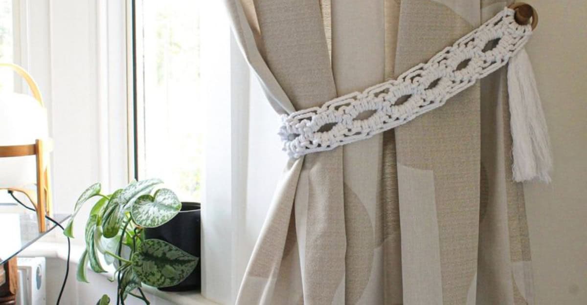 10 Charming DIY Curtain Accents You Can Make in an Afternoon