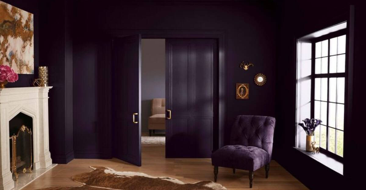 dark-purple-living-room