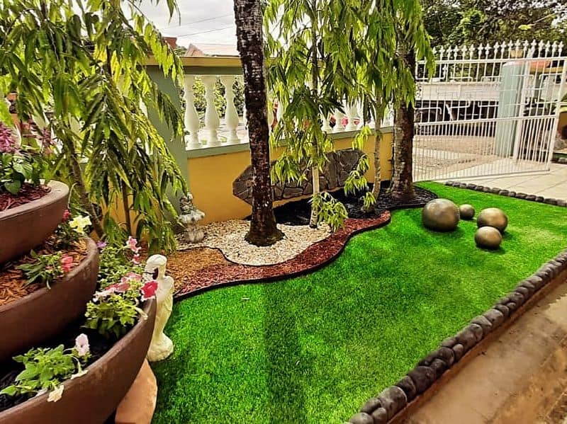 Artificial Turf Lawn