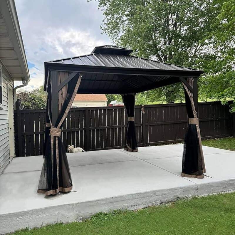 Minimalist Metal Canopy
