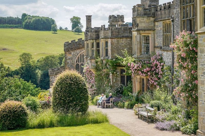 Elizabethan Walled Gardens