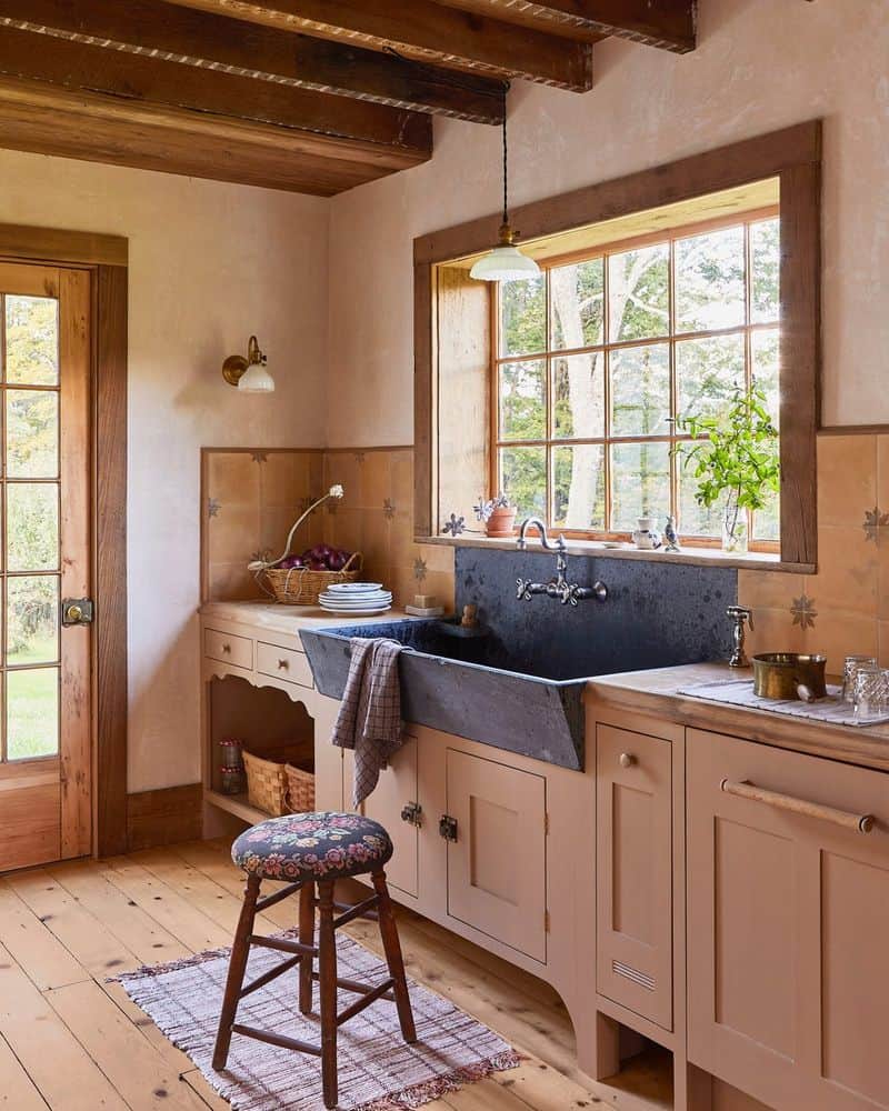 Farmhouse Kitchen Elements