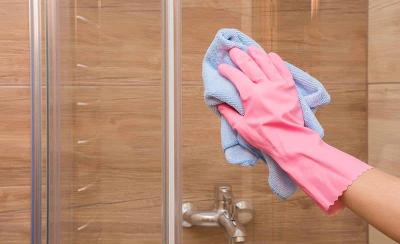 Commercial Glass Cleaner