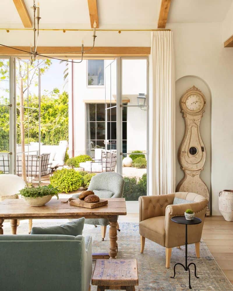 Intentional Mismatched Harmony