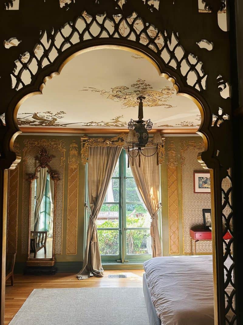 Majestic Bedroom Retreat