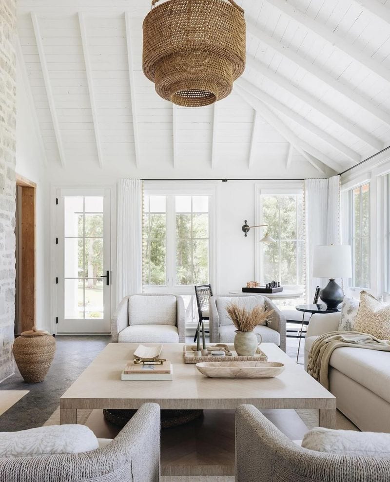 Modern Minimalist Retreat