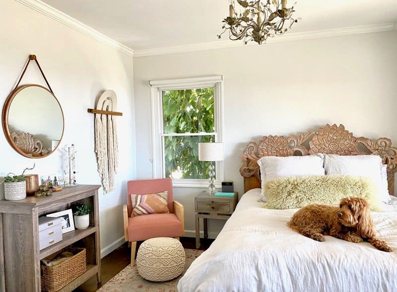 Artisanal Decor Pieces