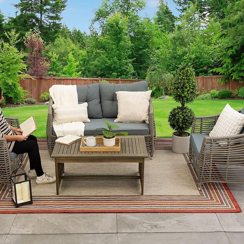 Outdoor Area Rugs