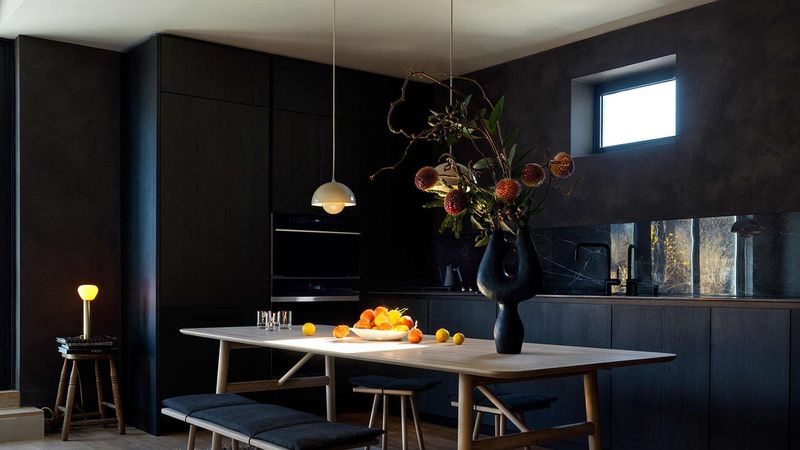 Reflective Surfaces for Contrast