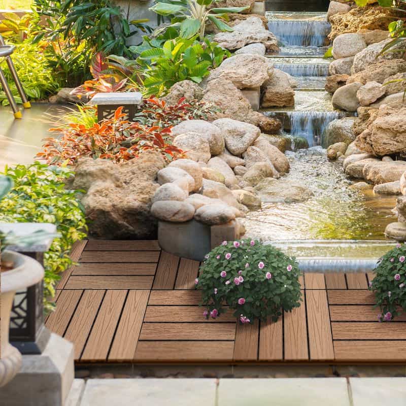 Interlocking Garden Tiles