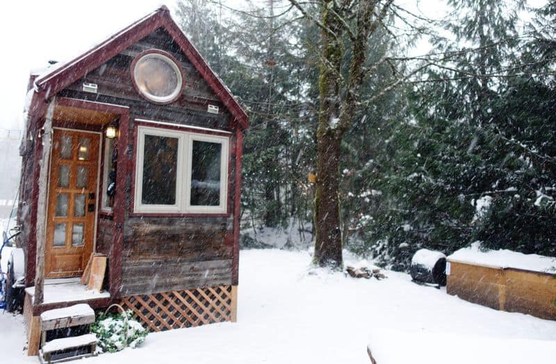 The Little Log Cabin