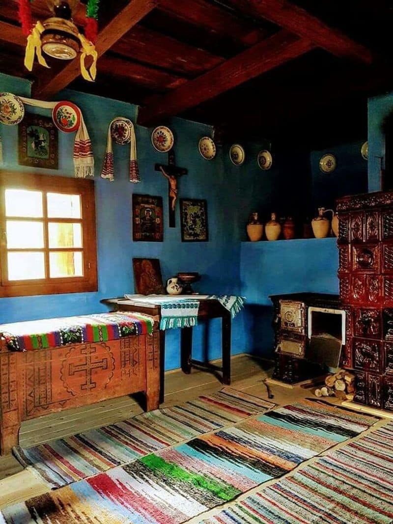 Antique and Vintage Pieces
