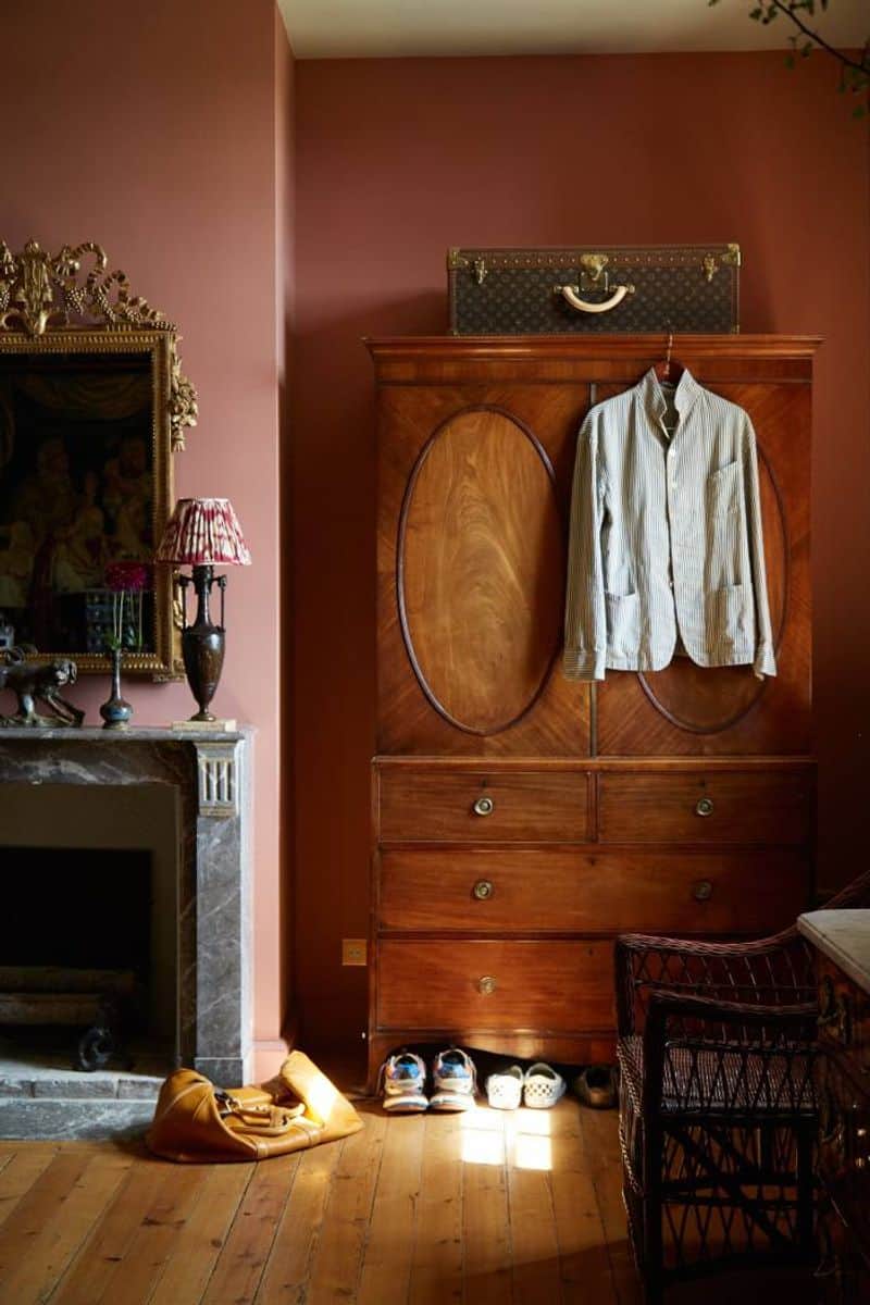 Artisanal Accents