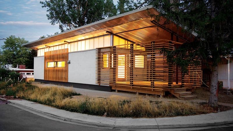 Futuristic Smart Home
