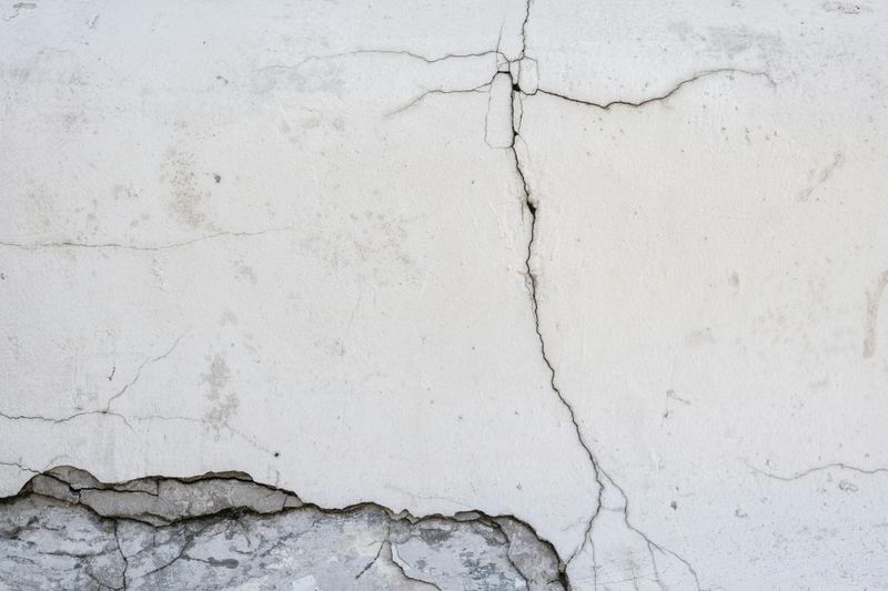 Ignoring Signs of Structural Problems