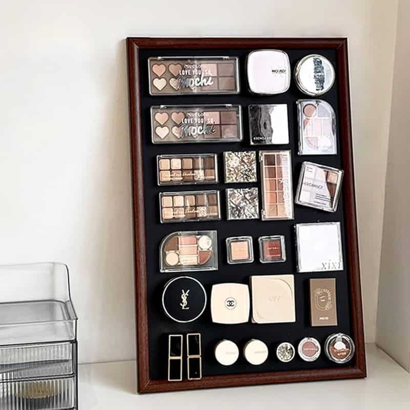 Magnetic Makeup Organizer