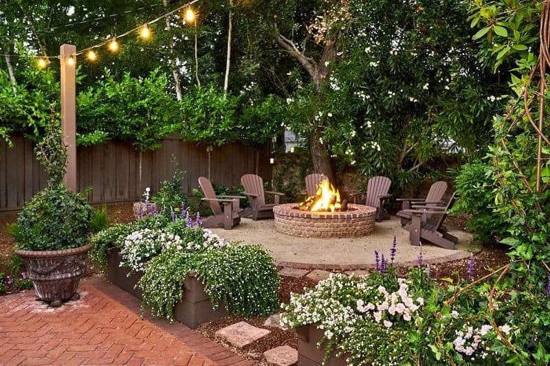 Outdoor Space and Landscaping