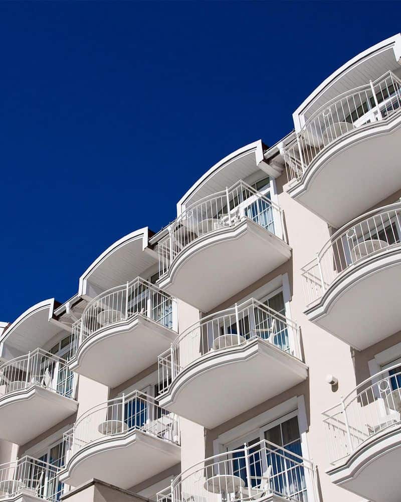 Reflectivity vs. Absorption