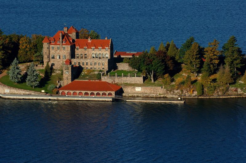 Singer Castle