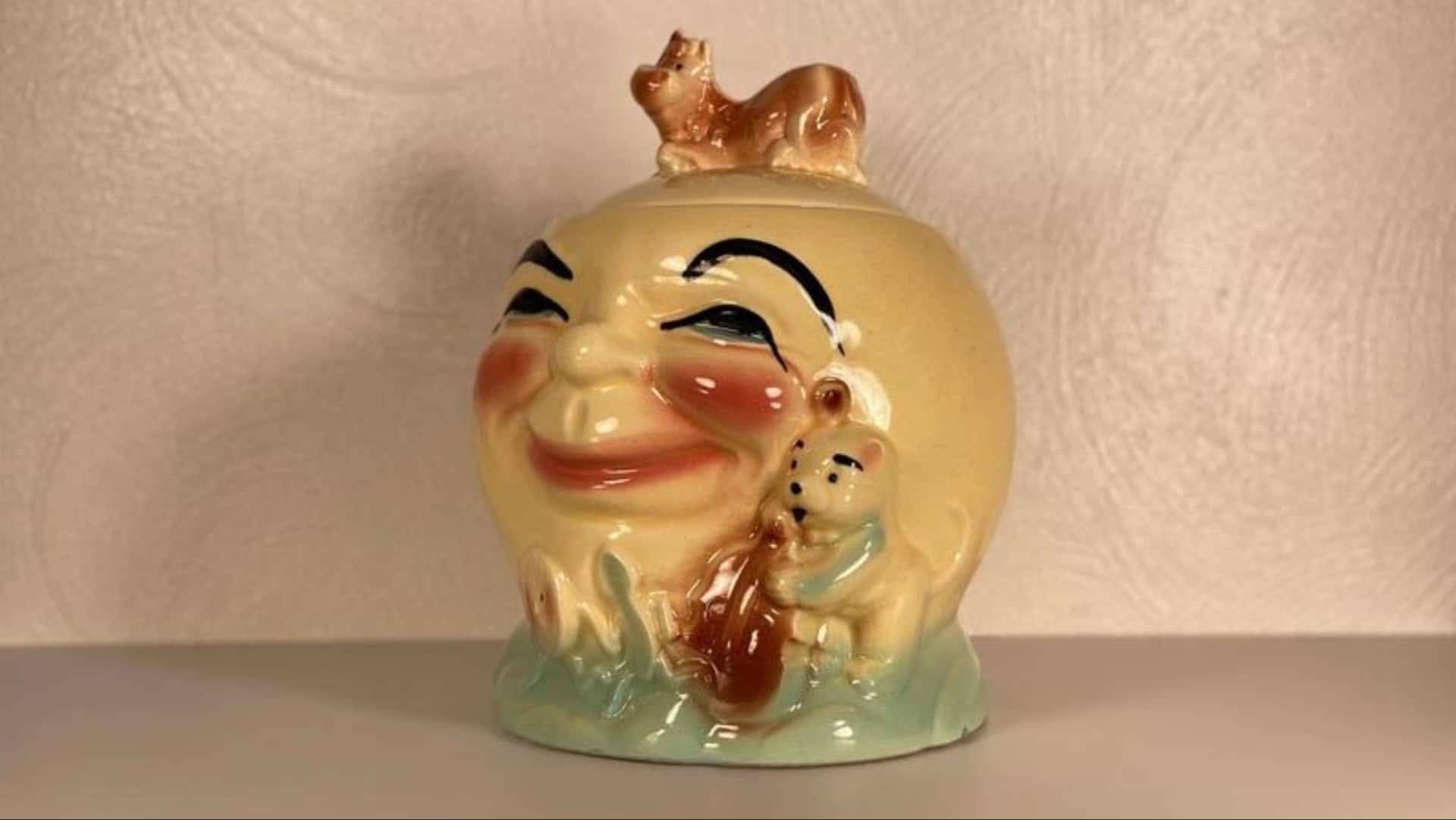 10 Retro Cookie Jars That’ll Make You Feel Like a Kid Again