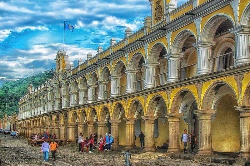 Building Evolution Post-Earthquakes