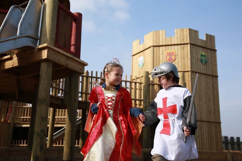 Historical Costumed Tour