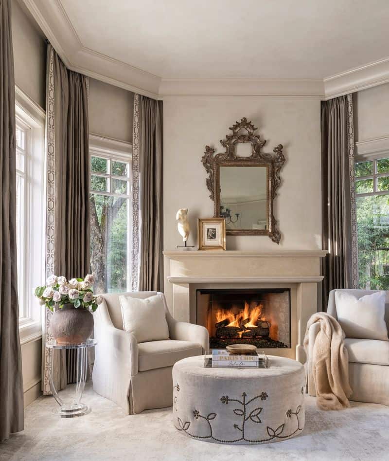 Keep the Space Elegant Yet Casual