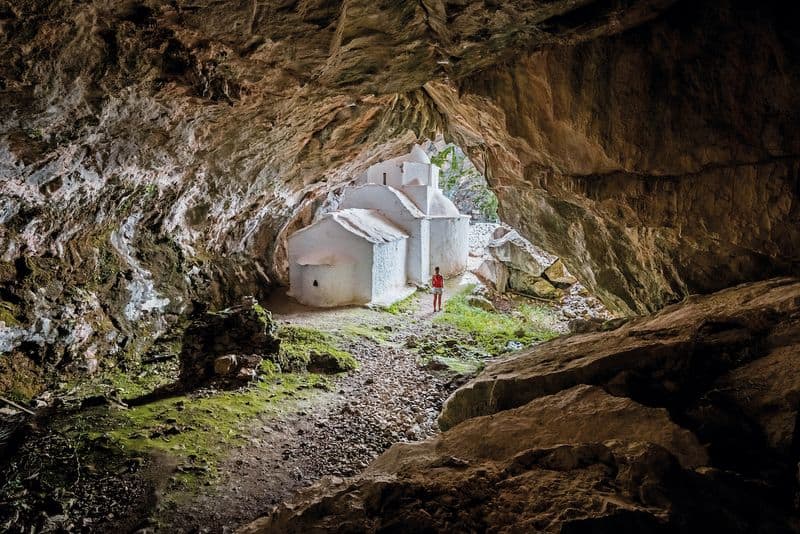 Path to Panagia Makrini